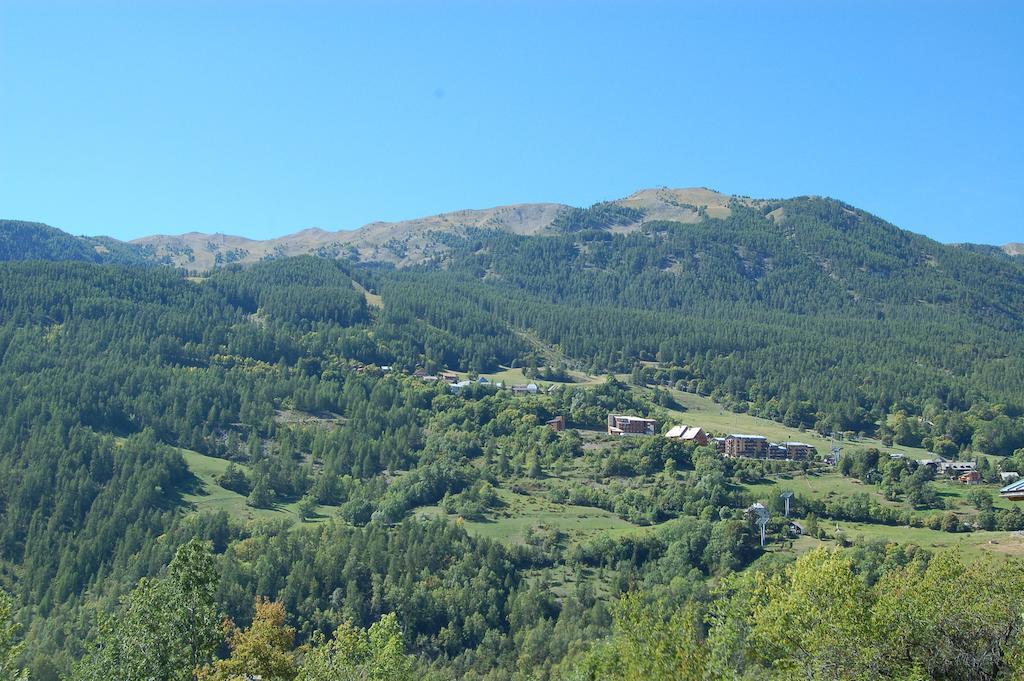 Hotel Plein Soleil Алос Екстериор снимка
